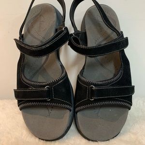 Clarks Leather/Suede Comfort Sandals